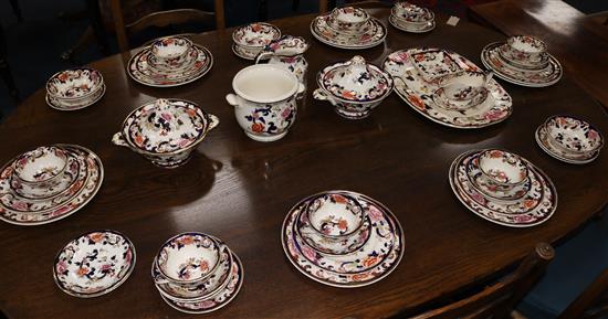 A Masons Mandalay pattern dinner service, setting for eight